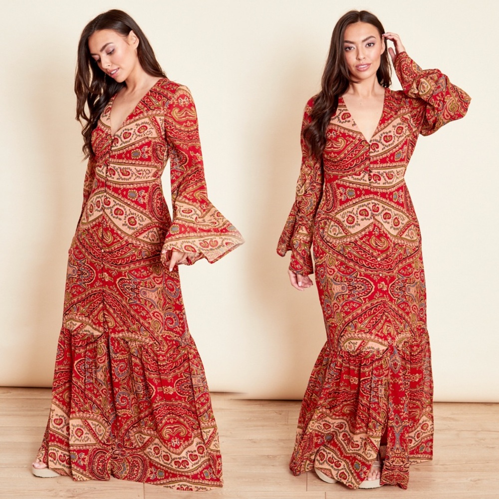 Elegant Red Paisley Maxi Dress